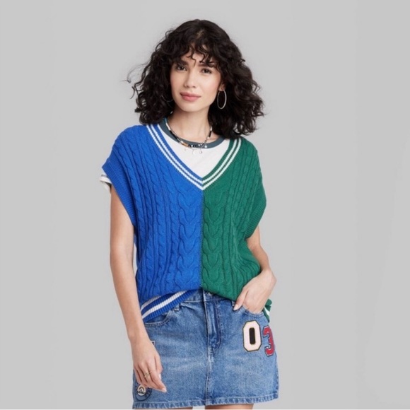 Wild fable Oversized Color Block V Neck Cable Knit Sweater Vest Medium - Picture 2 of 10